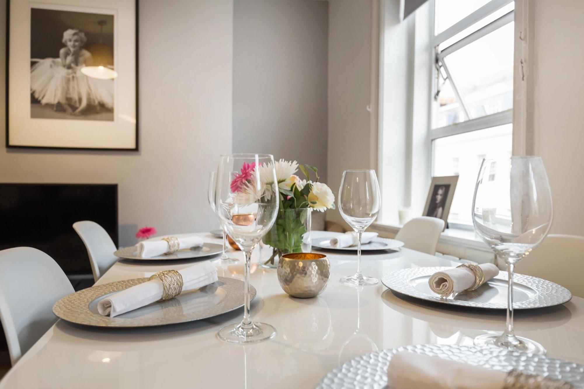 Picton 2Br Apartment - Prime Location & Comfort Londen Buitenkant foto