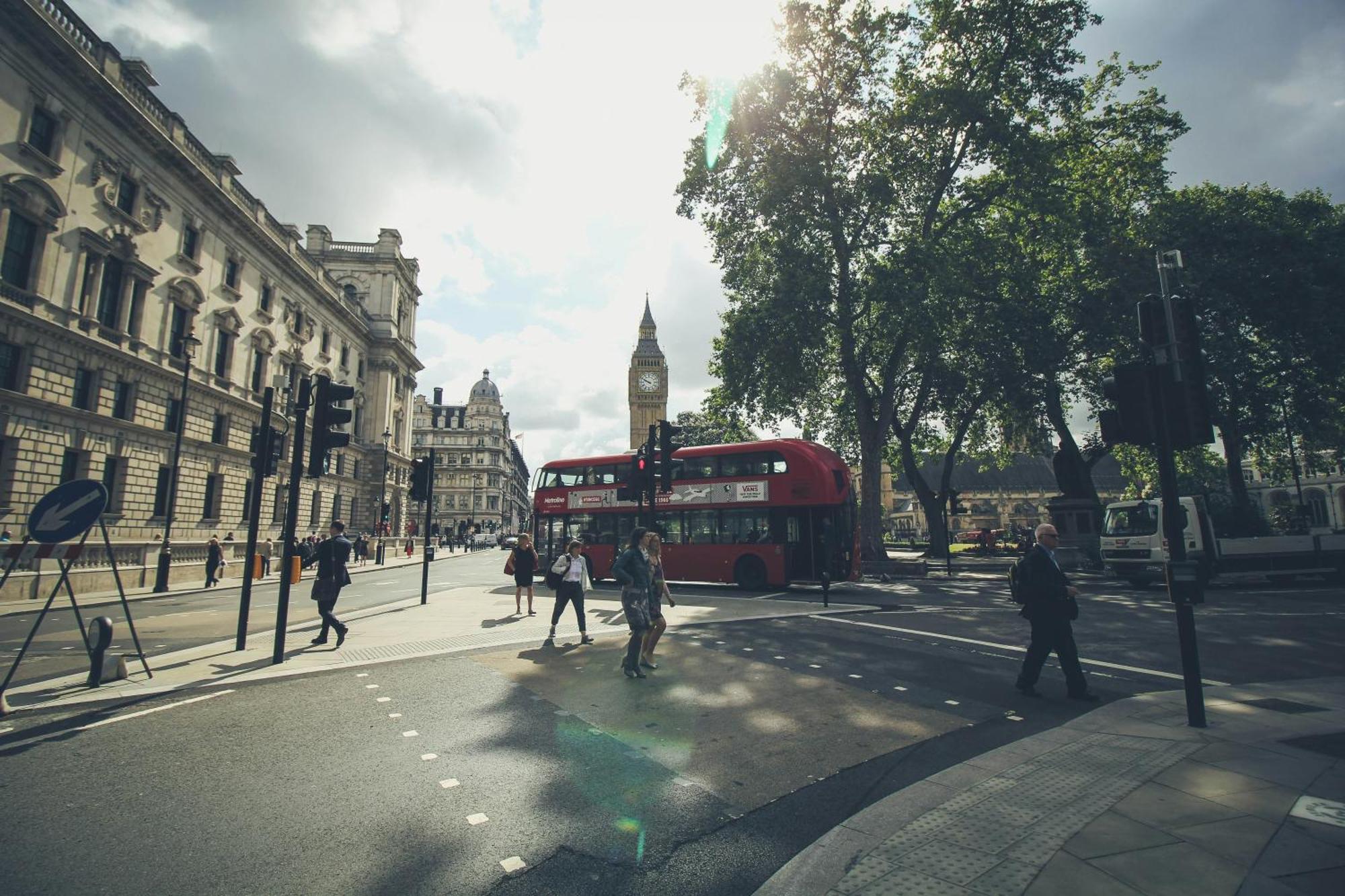 Picton 2Br Apartment - Prime Location & Comfort Londen Buitenkant foto